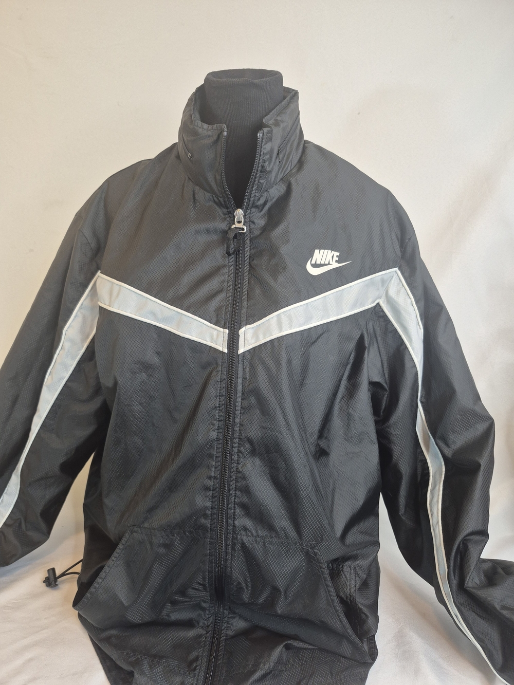 Nike Men's Black Track Jacket with White Trim With Hood